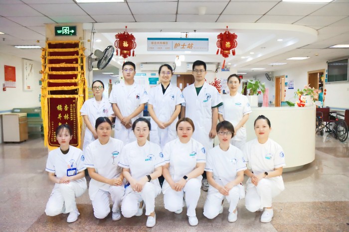 输血科合影(1).jpg